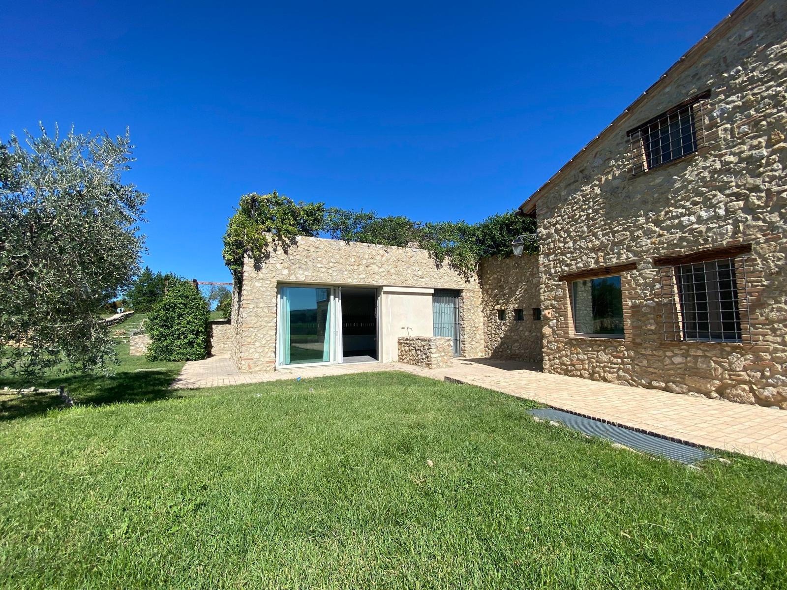 WhatsApp Image 2025-11-26 at 12.10.13 (4)